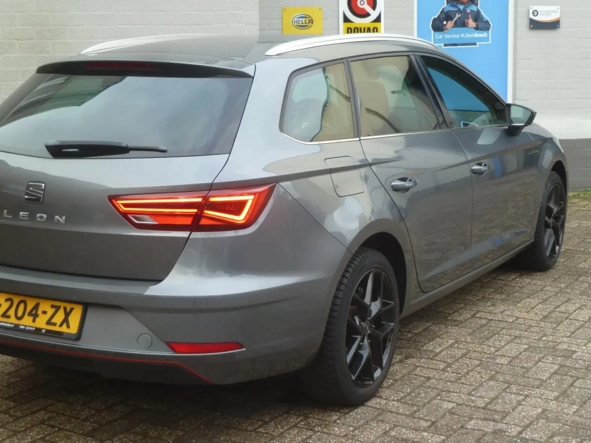 1.4 TSI X-PERIENCE|Navi|Camera|LED|Keyless-Entry/Start|LED|Stoelverwarming|ECC