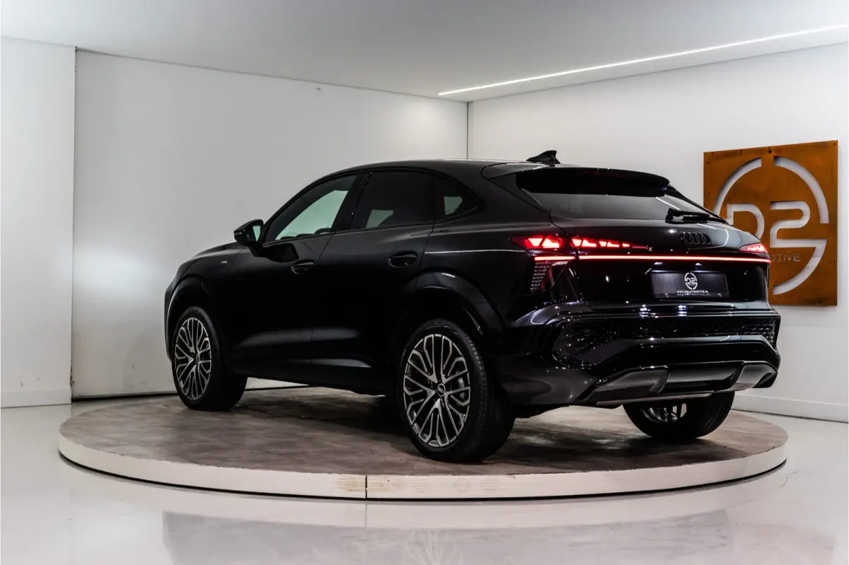 e-hybrid 272PK | MY 2026 PER DIRECT LEVERBAAR | Matrix | Pano | Sfeer | HUD | VOL! 5 JAAR FABRIEKSGARANTIE