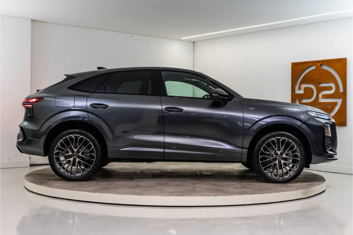 e-hybrid 272PK | MY 2026 PER DIRECT LEVERBAAR | Matrix | Pano | Sfeer | HUD | VOL! 5 JAAR FABRIEKSGARANTIE