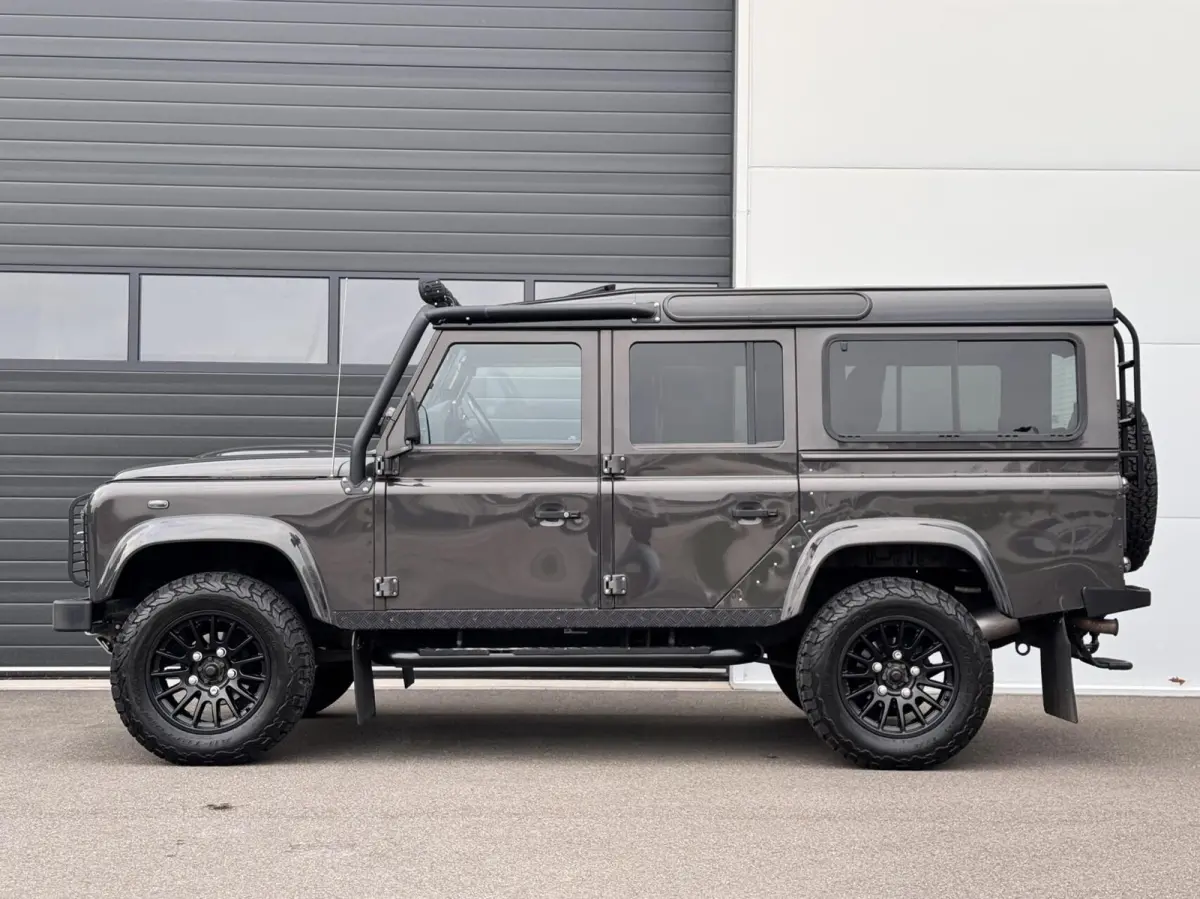 2.2 D SW 110" Adventure Limited Edition