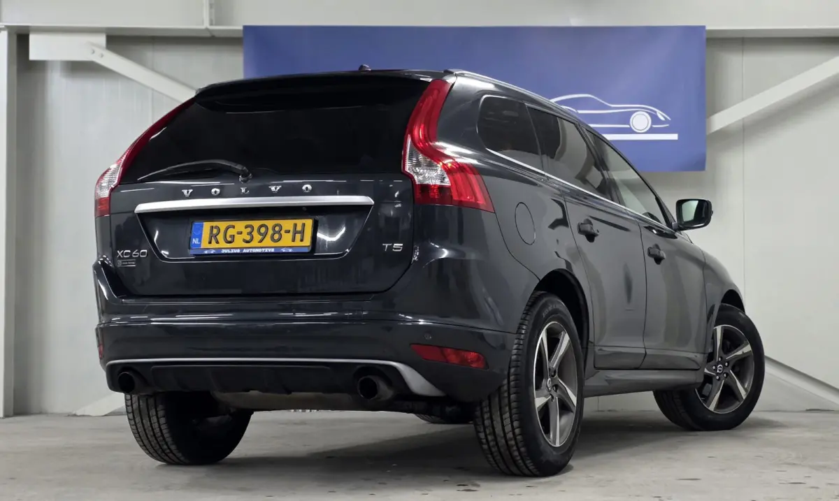 2.0 T5 FWD Ocean Race Volvo Dealer Onderhouden Schuifdak Veel Opties!