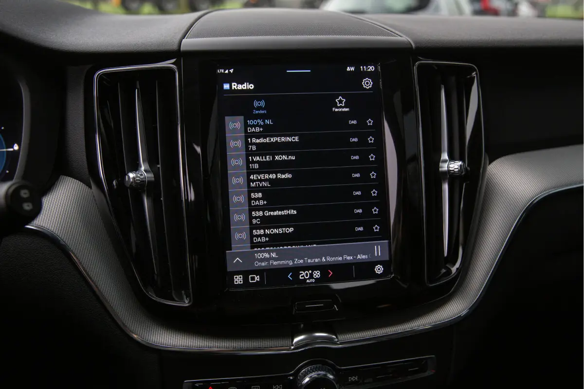 2.0 T6 Plug-in hybrid AWD Plus Dark Long Range , Panoramadak, Memory, Leer