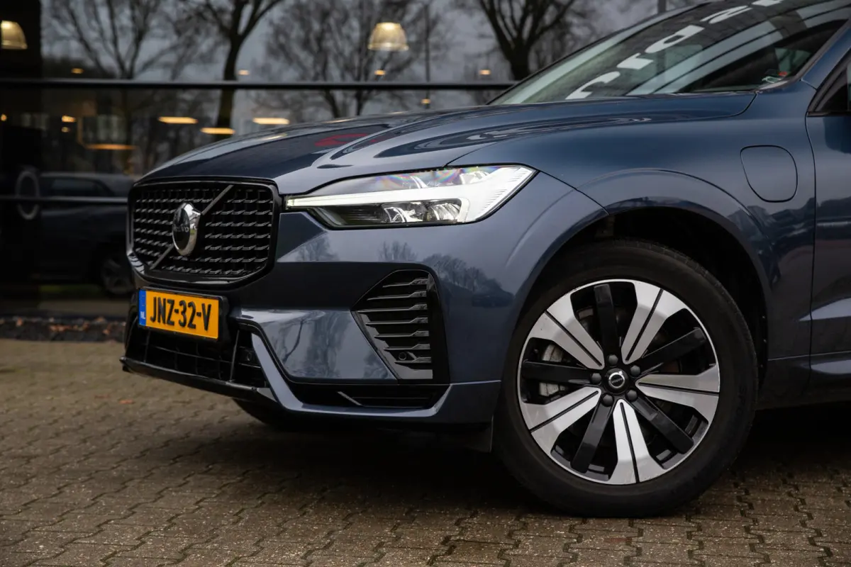 2.0 T6 Plug-in hybrid AWD Plus Dark Long Range , Panoramadak, Memory, Leer