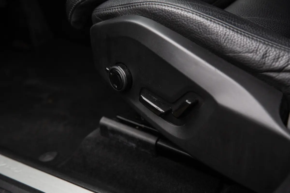 2.0 T6 Plug-in hybrid AWD Plus Dark Long Range , Panoramadak, Memory, Leer