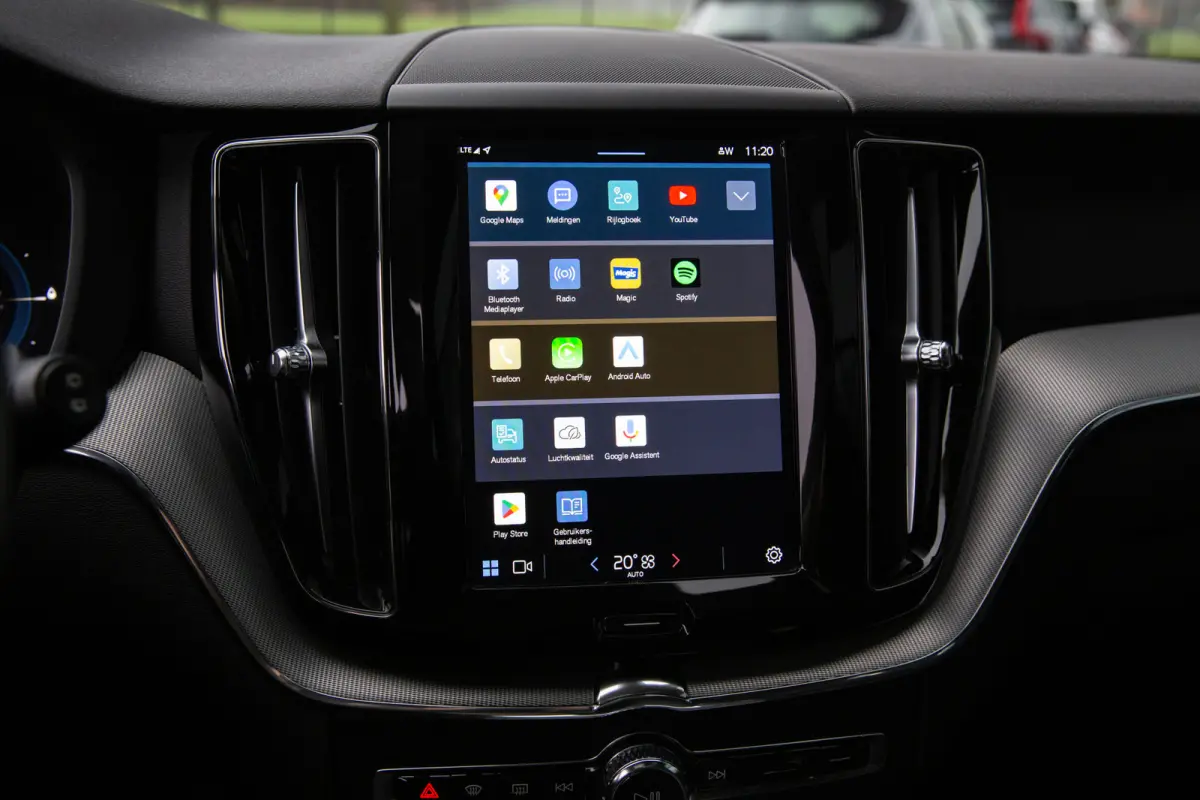 2.0 T6 Plug-in hybrid AWD Plus Dark Long Range , Panoramadak, Memory, Leer