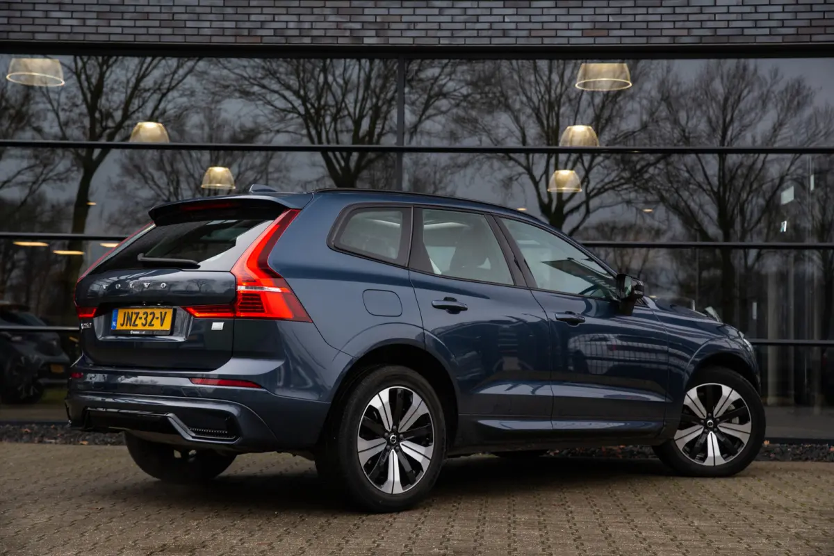 2.0 T6 Plug-in hybrid AWD Plus Dark Long Range , Panoramadak, Memory, Leer