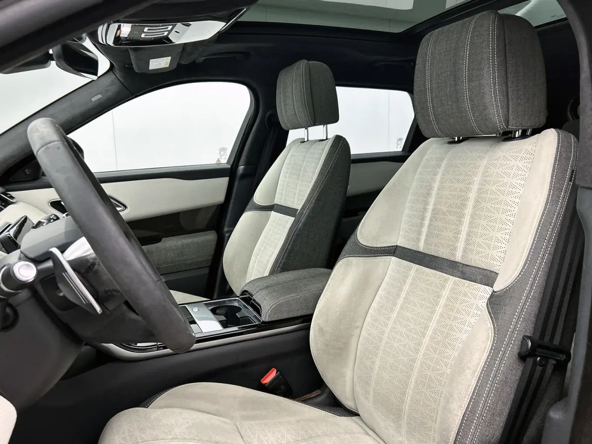 3.0 V6 AWD R-Dynamic HSE (Dealer OnderH, Panorama, Trekhaak, Carplay, Etc)