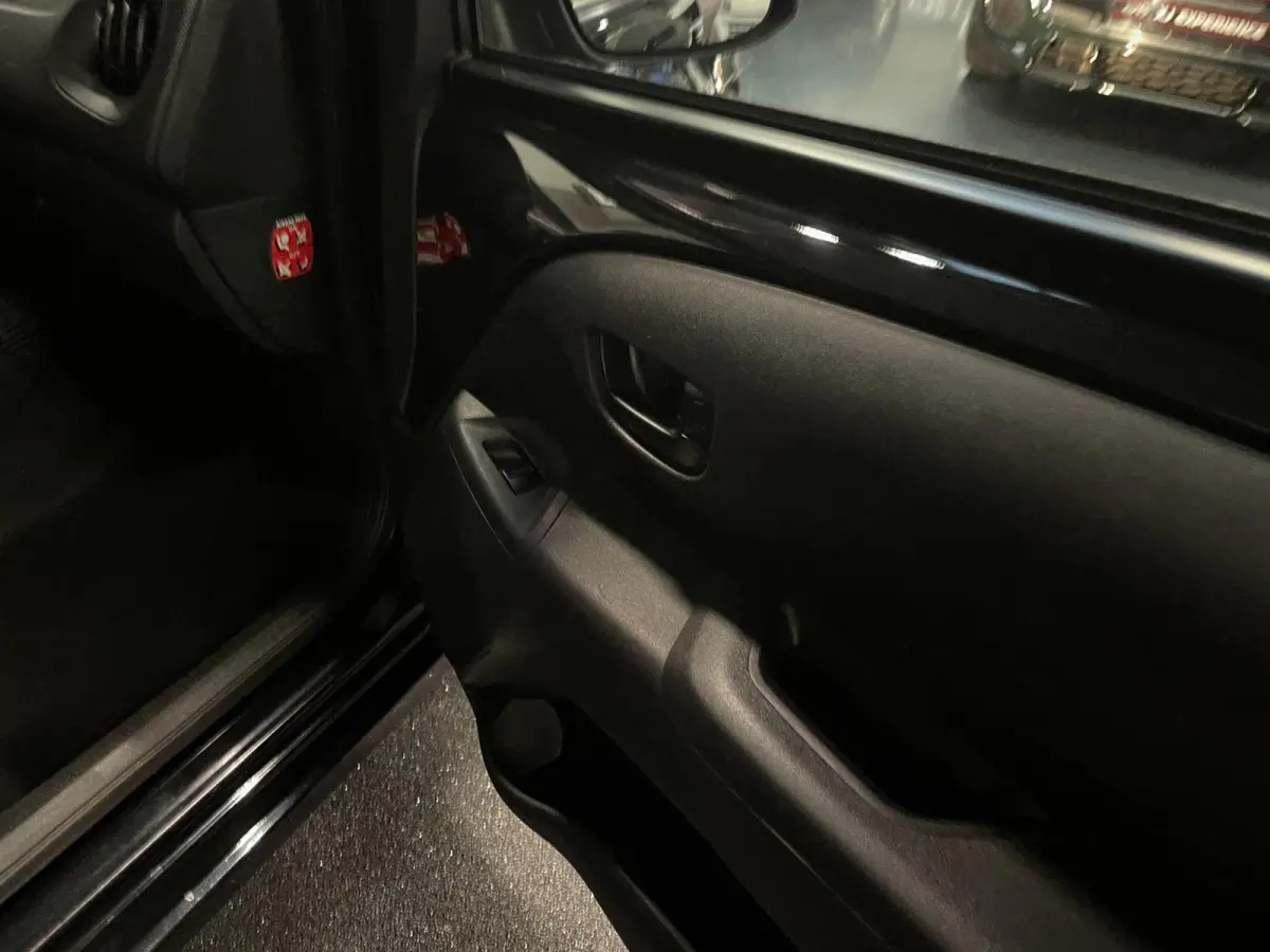 1.0 VTi Feel NAP * BTW * AIRCO * CRUISE CONTROLE