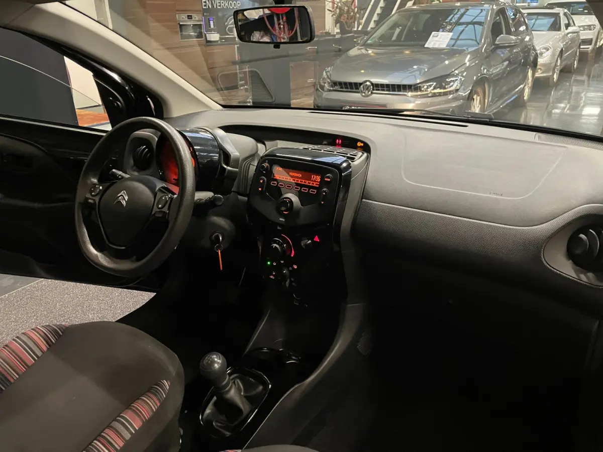 1.0 VTi Feel NAP * BTW * AIRCO * CRUISE CONTROLE