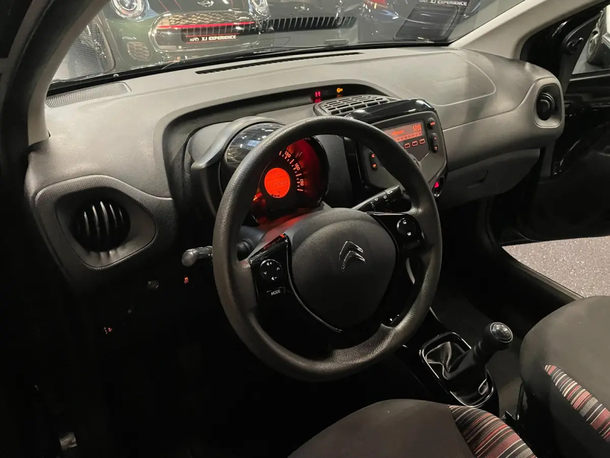 1.0 VTi Feel NAP * BTW * AIRCO * CRUISE CONTROLE