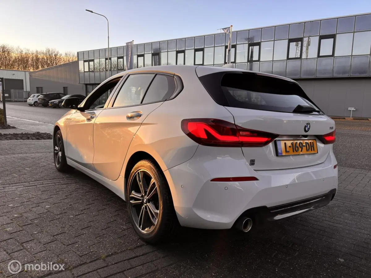 118i Corporate Sport Virtual Cockpit Camara