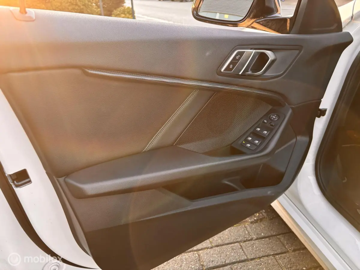 118i Corporate Sport Virtual Cockpit Camara