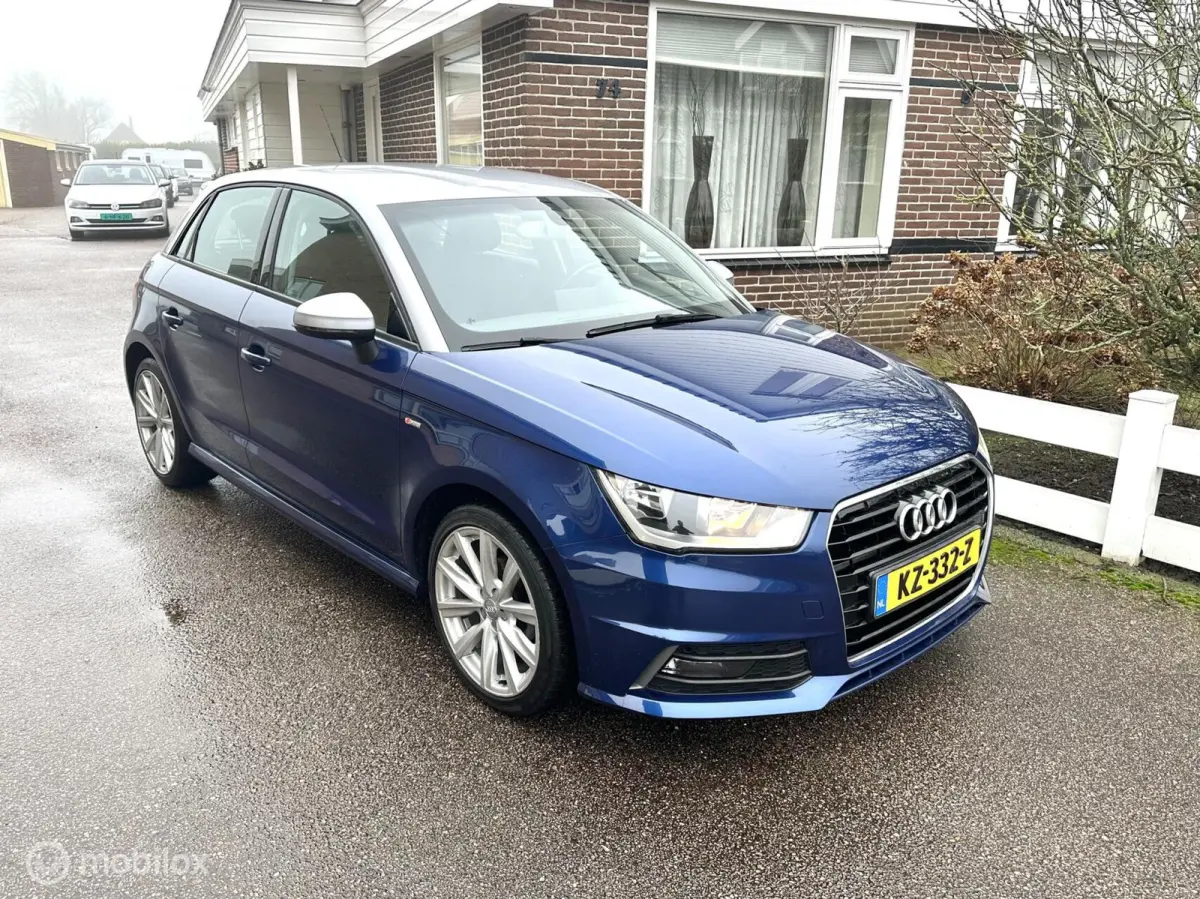 1.0 TFSI 95PK -S-LINE EDITION AIRCO CRUISE CONTROLE NAVIGATIE BLUETOOTH ZEER ZUINIG!!