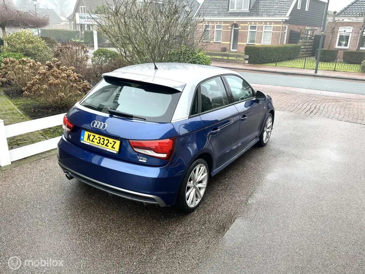 1.0 TFSI 95PK -S-LINE EDITION AIRCO CRUISE CONTROLE NAVIGATIE BLUETOOTH ZEER ZUINIG!!