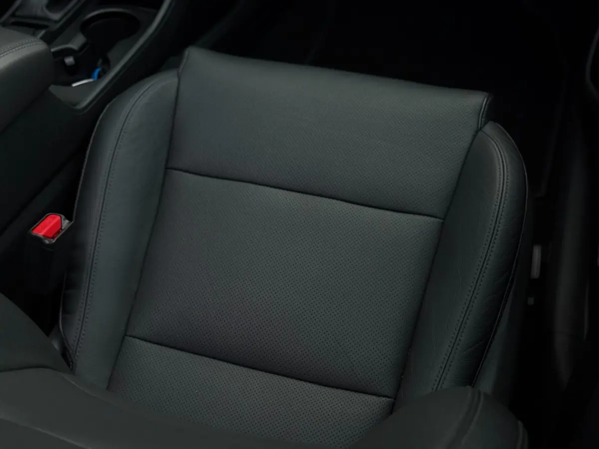 1.6 T-GDI PREMIUM / TREKHAAK / CARPLAY / PANO / 360 CAMERA / DODEHOEK / STOELVERKOELING + VERW / ELEK STOELEN /