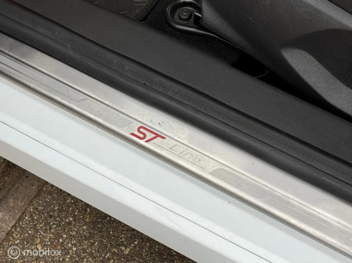 1.0 EcoBoost ST-Line