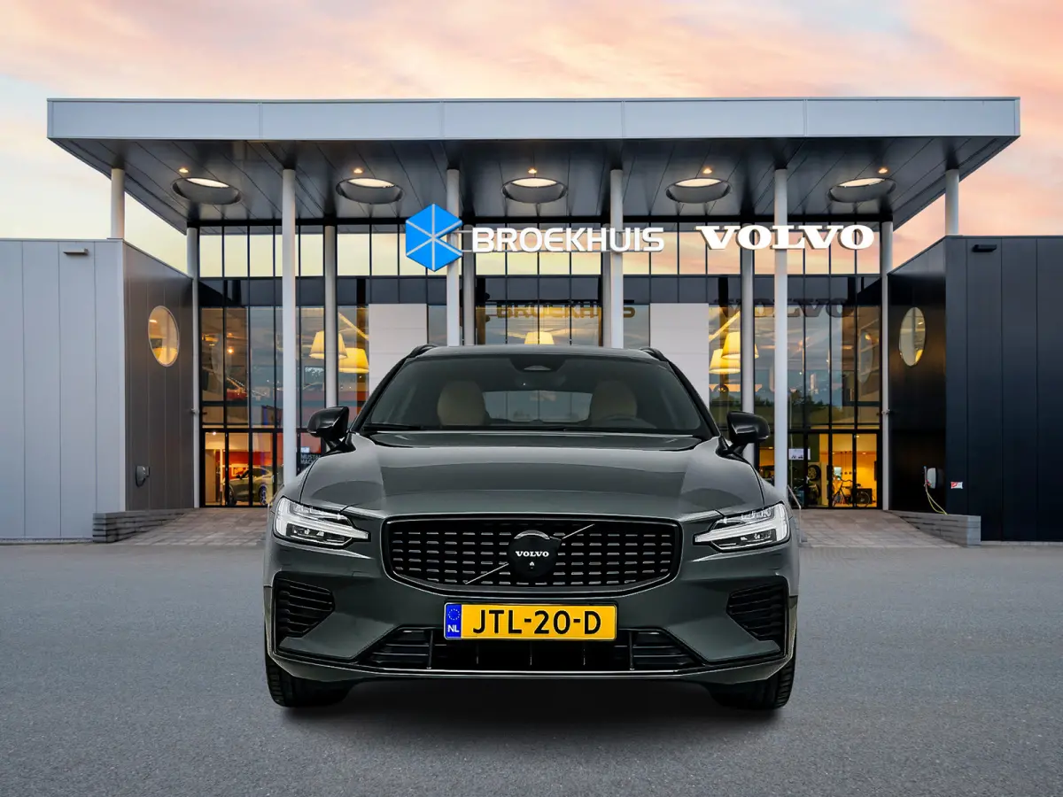 T8 Ultra Dark Performance | 20" | Bowers & Wilkins | Geventileerd Nappa | Massagestoelen | Getint Glas | Panoramadak | Head-up | 360 Camera | Full LED | Adaptieve Cruise | BLIS