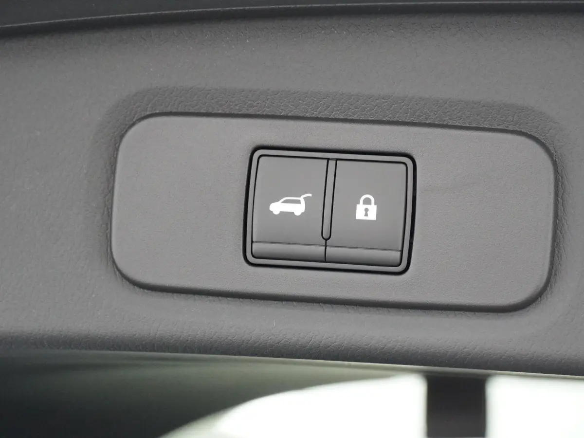 1.5 e-Power Tekna Plus | Panoramadak | Lederen Bekl. | BOSE Audio | Head-Up Display |