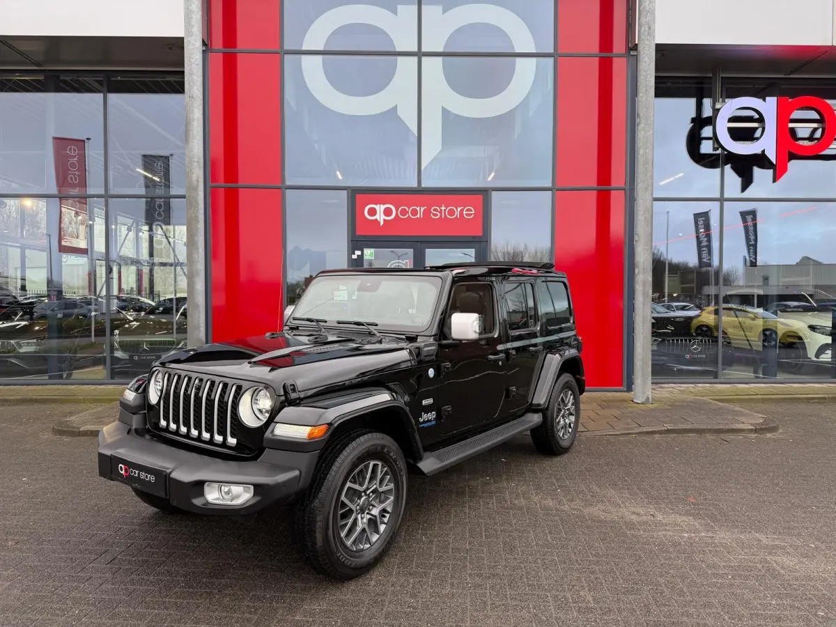 4xe 380 Sahara 2.0 4xe Plug-in Hybrid Sahara