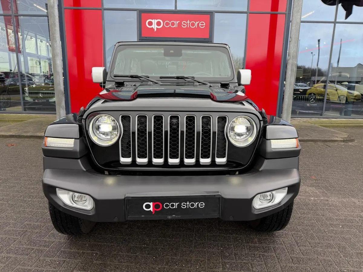 4xe 380 Sahara 2.0 4xe Plug-in Hybrid Sahara