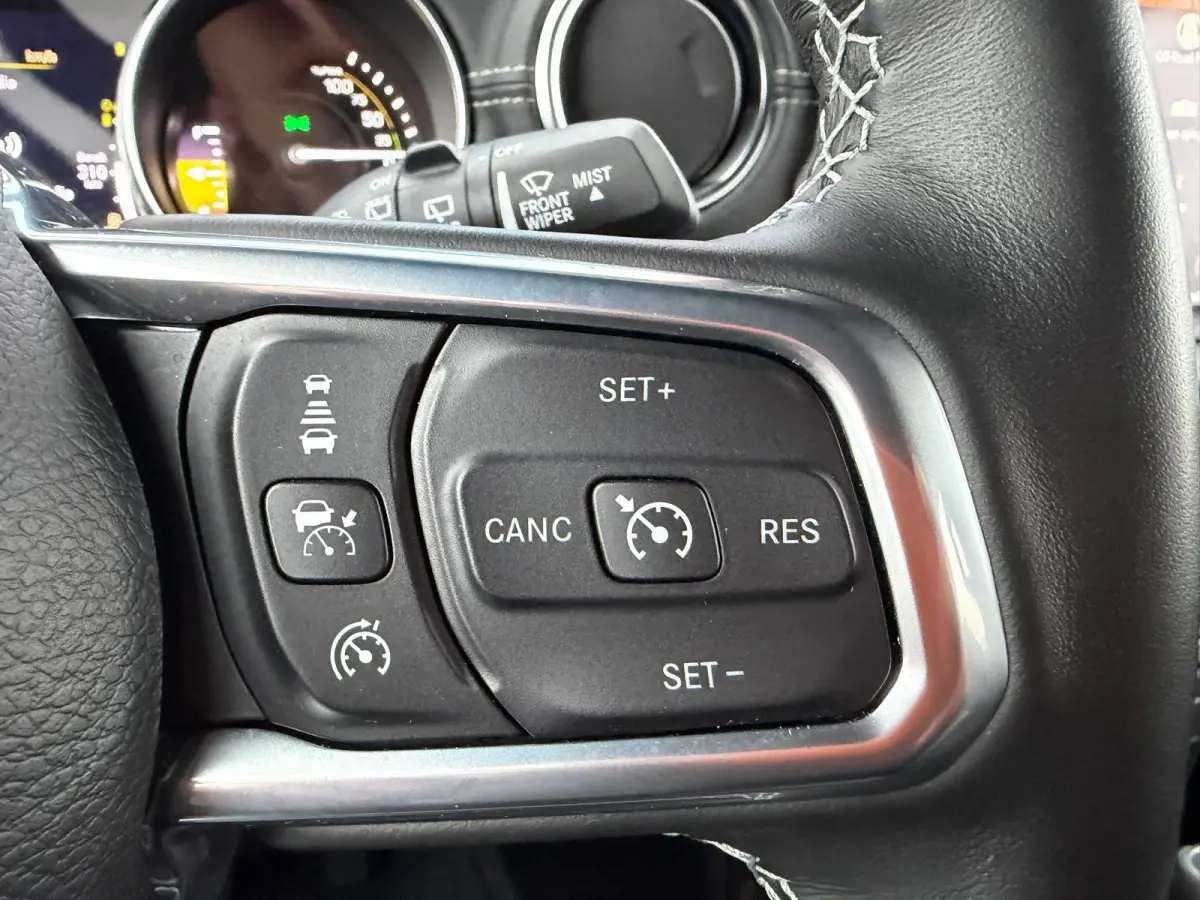 4xe 380 Sahara 2.0 4xe Plug-in Hybrid Sahara
