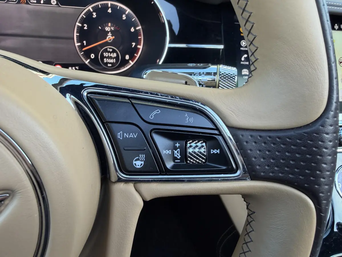 6.0 W12 New Bentley Service | 360* Camera | Massage | Head-Up | Nightvision | Stoelverwarming/Koeling | Adaptive Cruise Control | DAB |