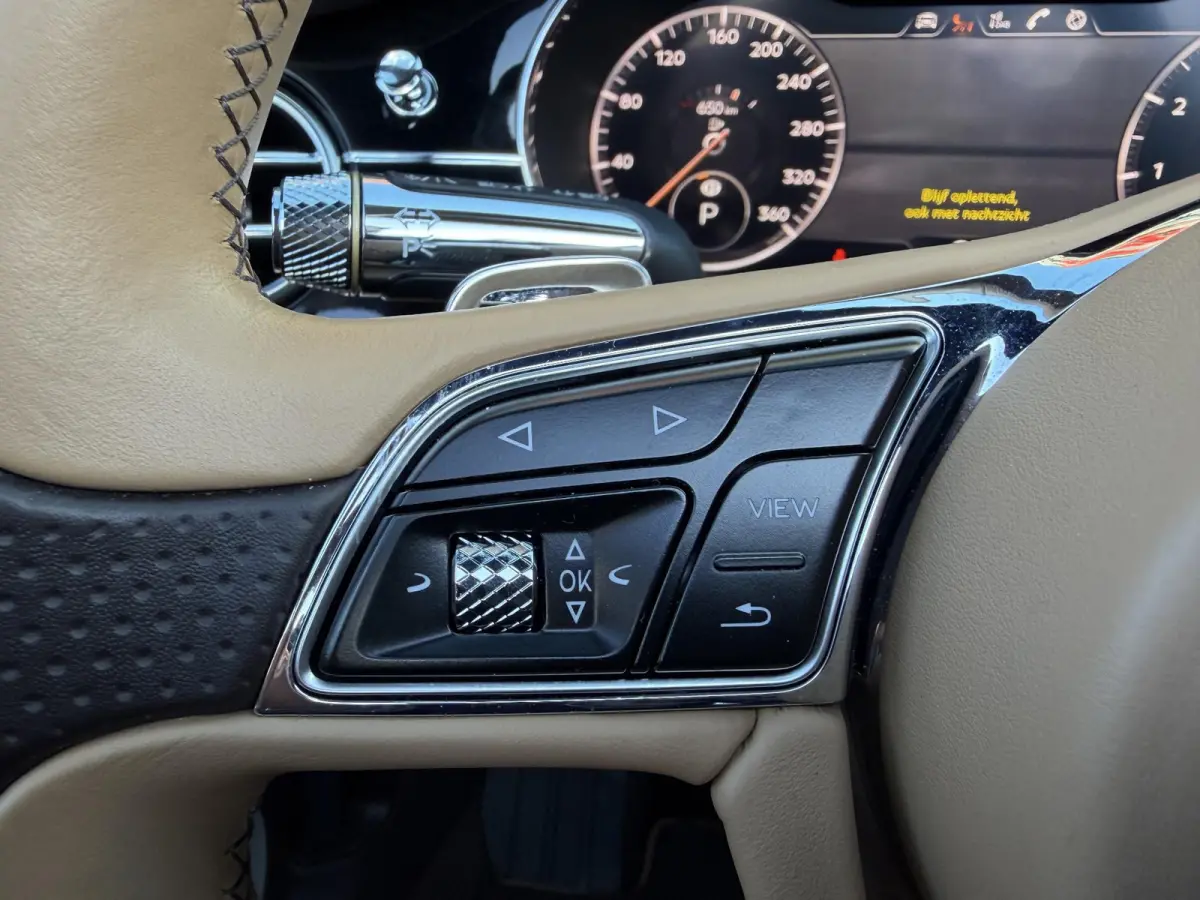 6.0 W12 New Bentley Service | 360* Camera | Massage | Head-Up | Nightvision | Stoelverwarming/Koeling | Adaptive Cruise Control | DAB |