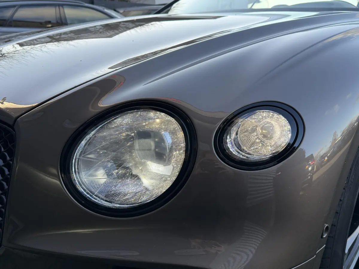6.0 W12 New Bentley Service | 360* Camera | Massage | Head-Up | Nightvision | Stoelverwarming/Koeling | Adaptive Cruise Control | DAB |