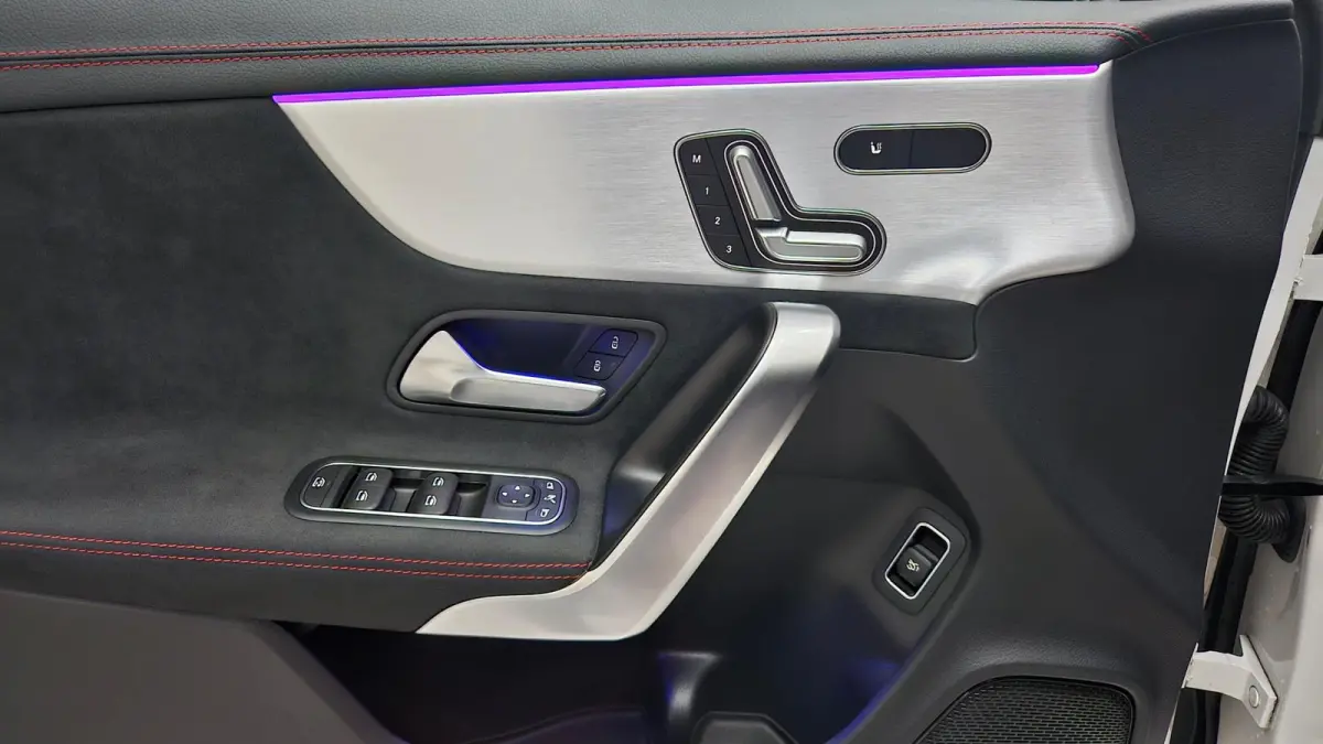 200 AMG | Orig. NL | Pano | Memory | Keyless | Multibeam | Camera