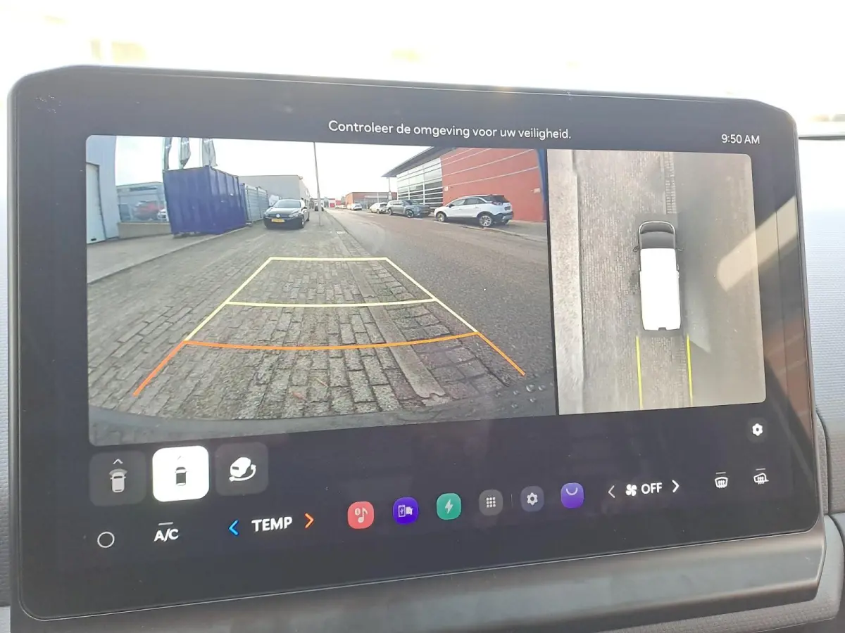 L2H1 Elite Executive 71.2 kWh | Nieuw te bestellen! | 416 Km bereik |  Laadcapaciteit 4.4 m³ | 360° Camera | Accessoirecheque t.w.v. €2500!