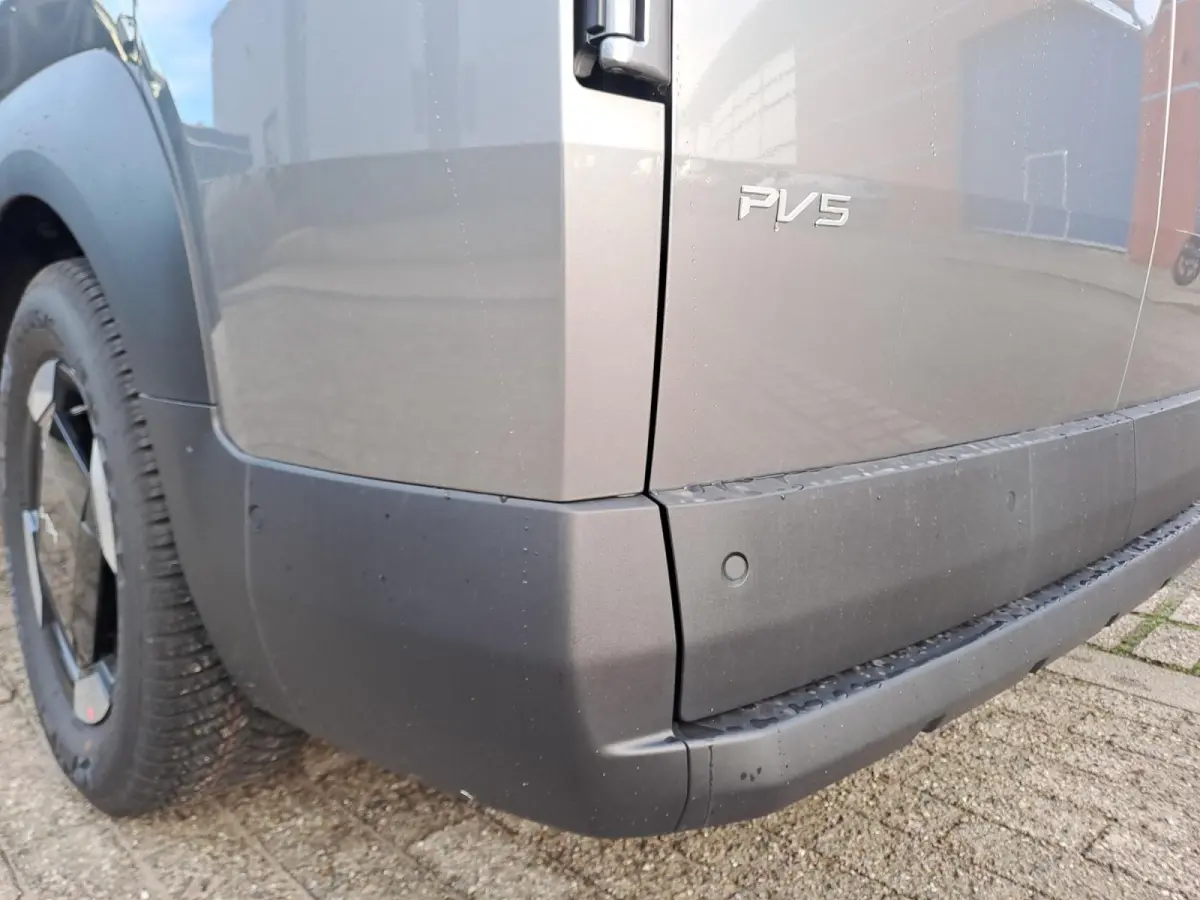 L2H1 Elite Executive 71.2 kWh | Nieuw te bestellen! | 416 Km bereik |  Laadcapaciteit 4.4 m³ | 360° Camera | Accessoirecheque t.w.v. €2500!