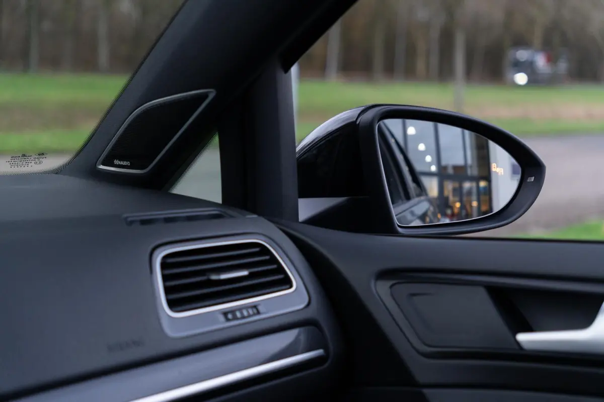 7.5 2.0 TSI 4Motion R 310PK DSG-7|Panoramadak|DynAudio|Discover Pro|Alcantara|Pretoria|CarPlay|ACC|Virtual|Indium Grey|Dealer onderhouden