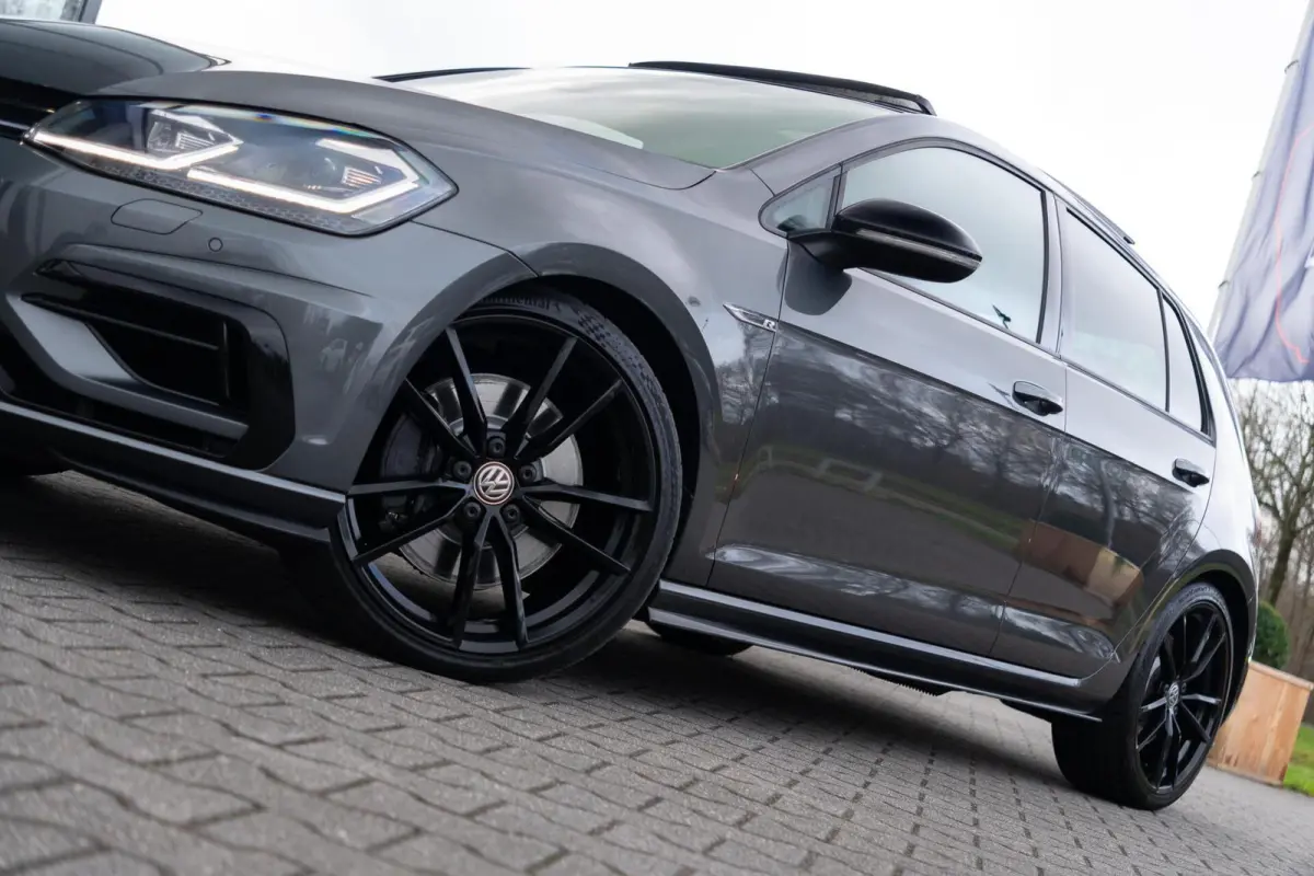 7.5 2.0 TSI 4Motion R 310PK DSG-7|Panoramadak|DynAudio|Discover Pro|Alcantara|Pretoria|CarPlay|ACC|Virtual|Indium Grey|Dealer onderhouden
