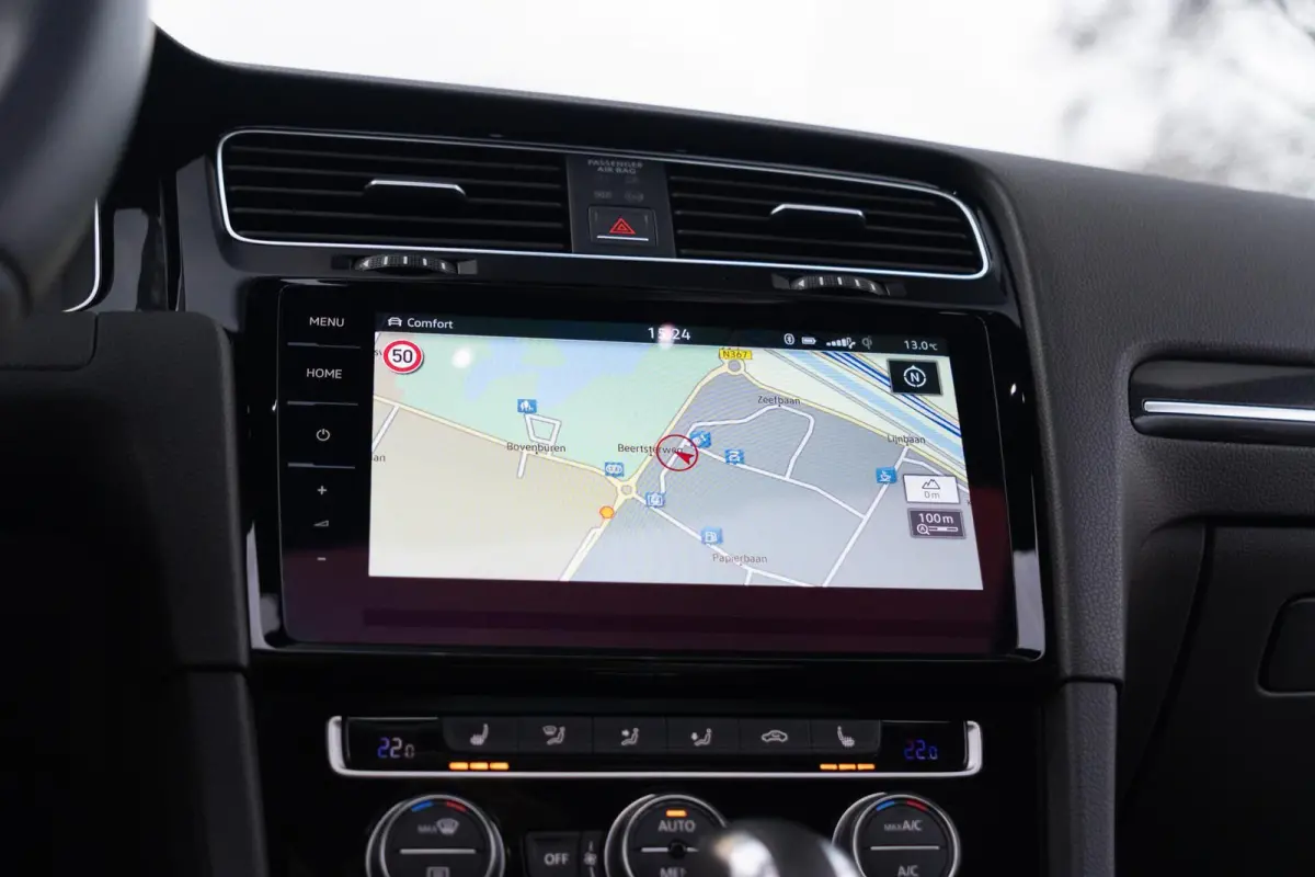 7.5 2.0 TSI 4Motion R 310PK DSG-7|Panoramadak|DynAudio|Discover Pro|Alcantara|Pretoria|CarPlay|ACC|Virtual|Indium Grey|Dealer onderhouden