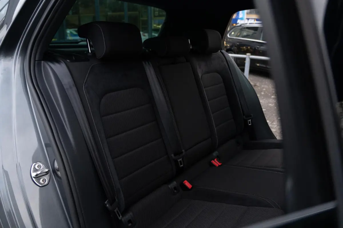 7.5 2.0 TSI 4Motion R 310PK DSG-7|Panoramadak|DynAudio|Discover Pro|Alcantara|Pretoria|CarPlay|ACC|Virtual|Indium Grey|Dealer onderhouden