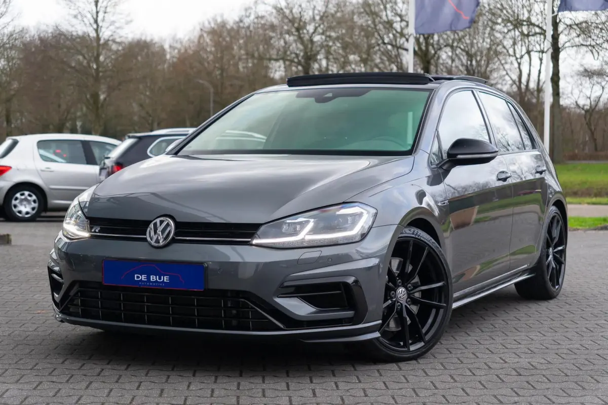 7.5 2.0 TSI 4Motion R 310PK DSG-7|Panoramadak|DynAudio|Discover Pro|Alcantara|Pretoria|CarPlay|ACC|Virtual|Indium Grey|Dealer onderhouden