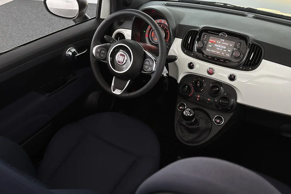 1.0 Hybrid Cult Cabriolet Airco Cruise Control Private lease €359,- p/m