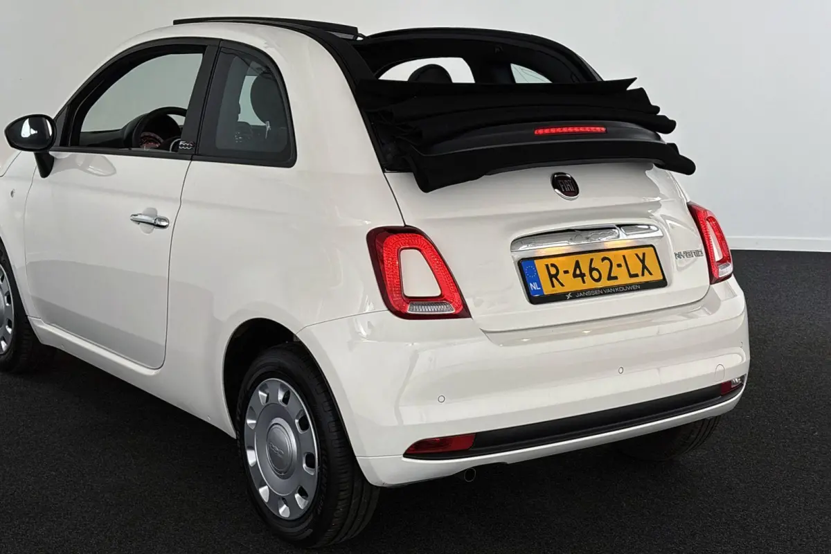 1.0 Hybrid Cult Cabriolet Airco Cruise Control Private lease €359,- p/m