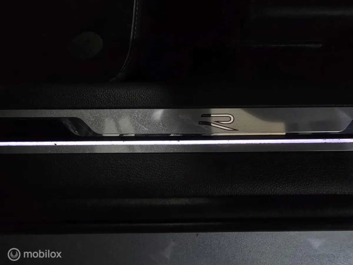 1.5 TSI 3x R-Line/ Pano / 360°Camera/ Vol Op