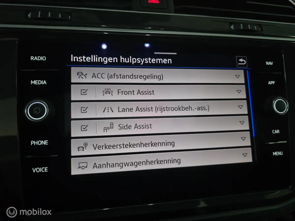 1.5 TSI 3x R-Line/ Pano / 360°Camera/ Vol Op