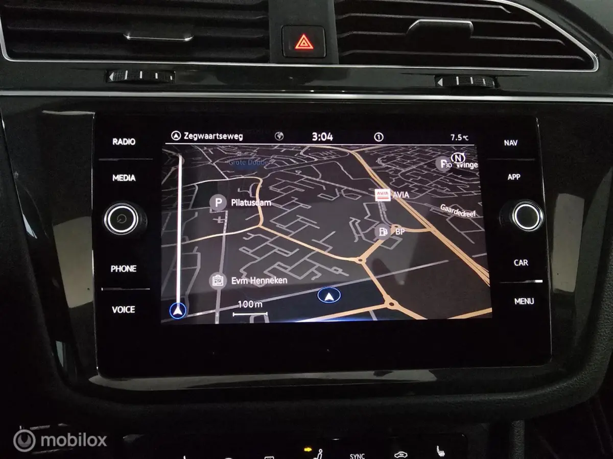 1.5 TSI 3x R-Line/ Pano / 360°Camera/ Vol Op