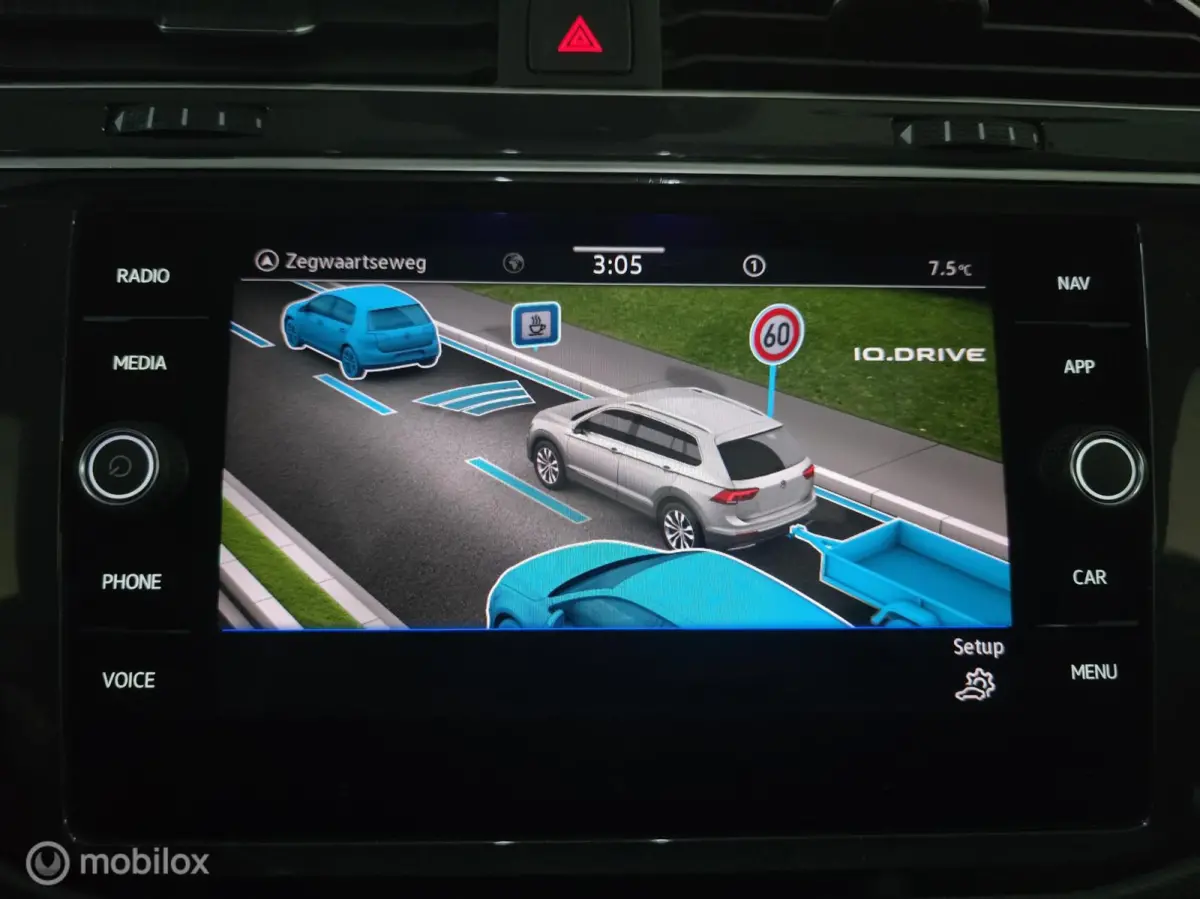 1.5 TSI 3x R-Line/ Pano / 360°Camera/ Vol Op