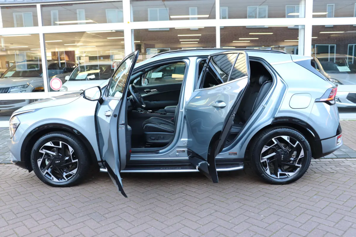 1.6 T-GDi Plug-in Hybrid AWD GT-Line automaat. Panoramadak, tray planken, zeer compleet.