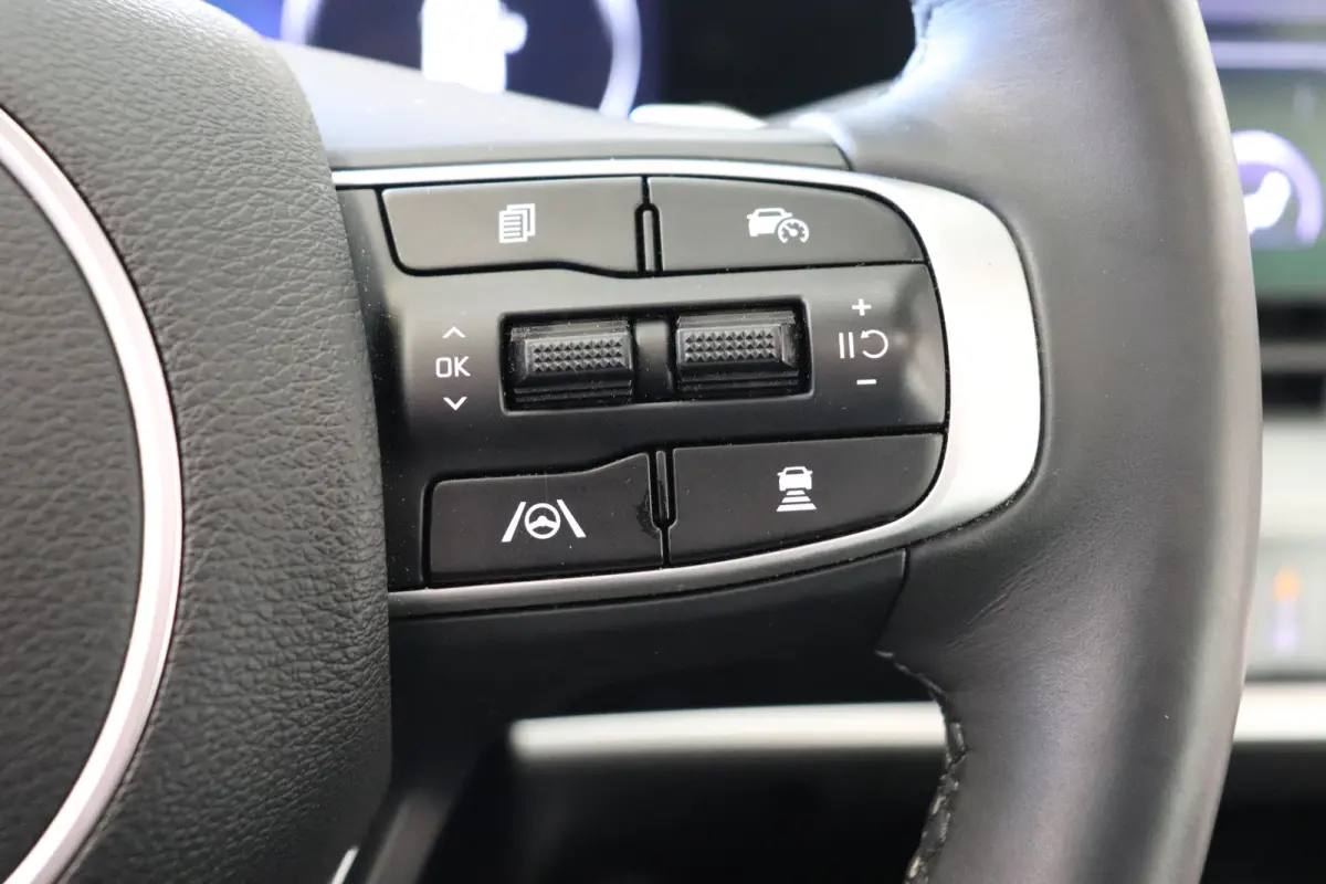 1.6 T-GDi Plug-in Hybrid AWD GT-Line automaat. Panoramadak, tray planken, zeer compleet.