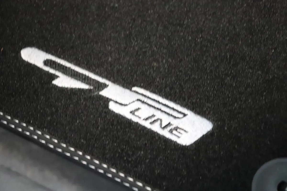 1.6 T-GDi Plug-in Hybrid AWD GT-Line automaat. Panoramadak, tray planken, zeer compleet.
