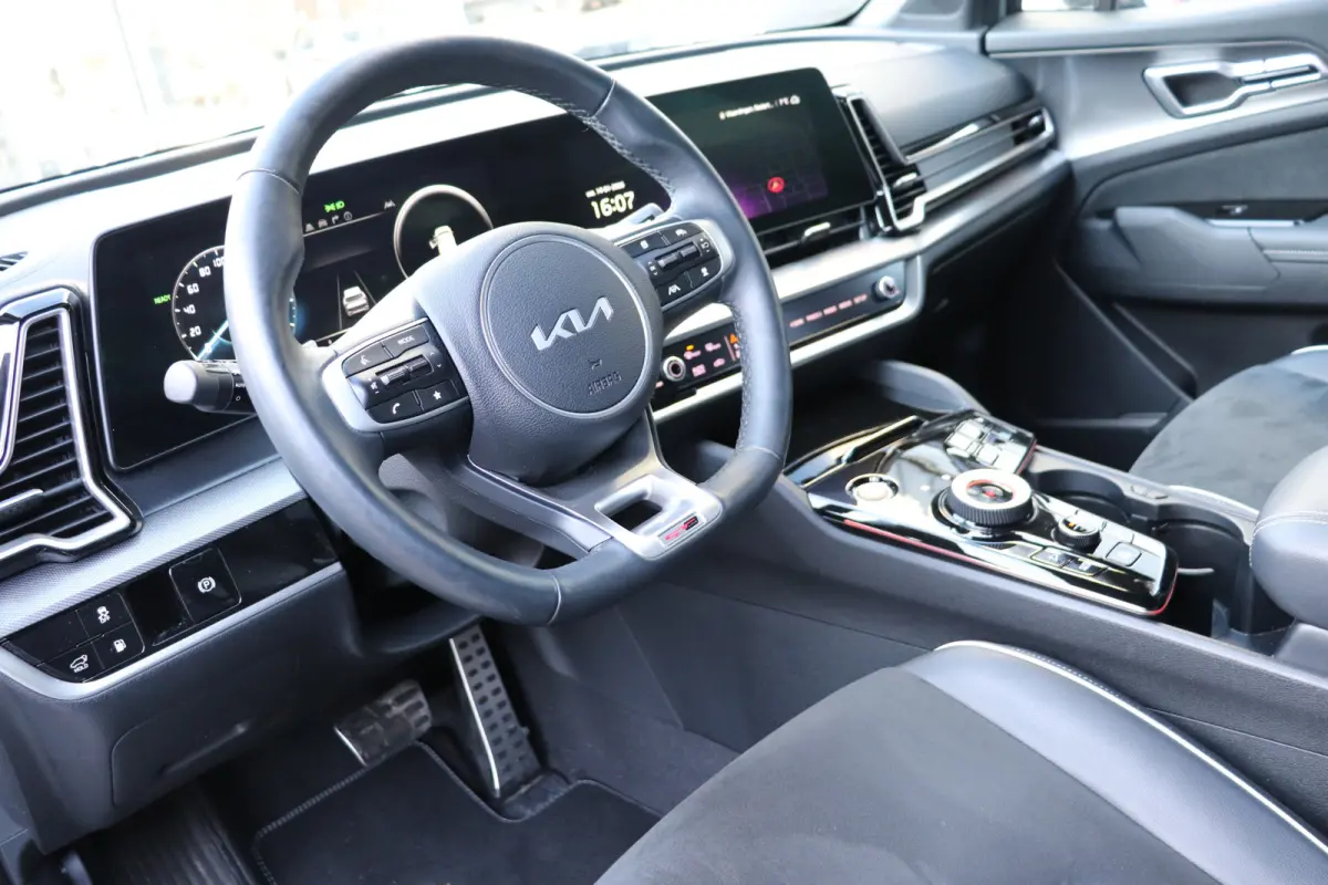 1.6 T-GDi Plug-in Hybrid AWD GT-Line automaat. Panoramadak, tray planken, zeer compleet.