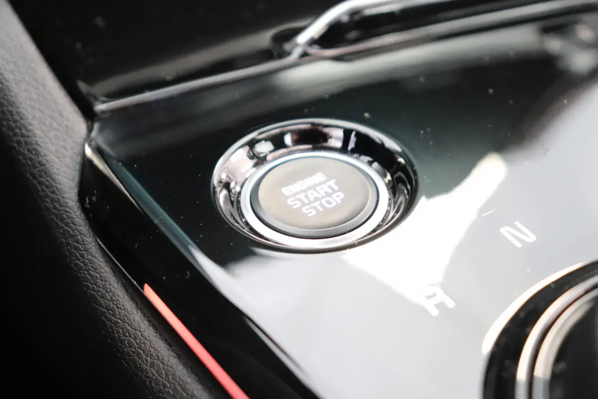 1.6 T-GDi Plug-in Hybrid AWD GT-Line automaat. Panoramadak, tray planken, zeer compleet.