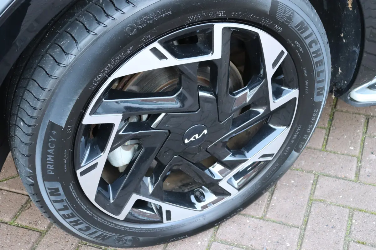 1.6 T-GDi Plug-in Hybrid AWD GT-Line automaat. Panoramadak, tray planken, zeer compleet.