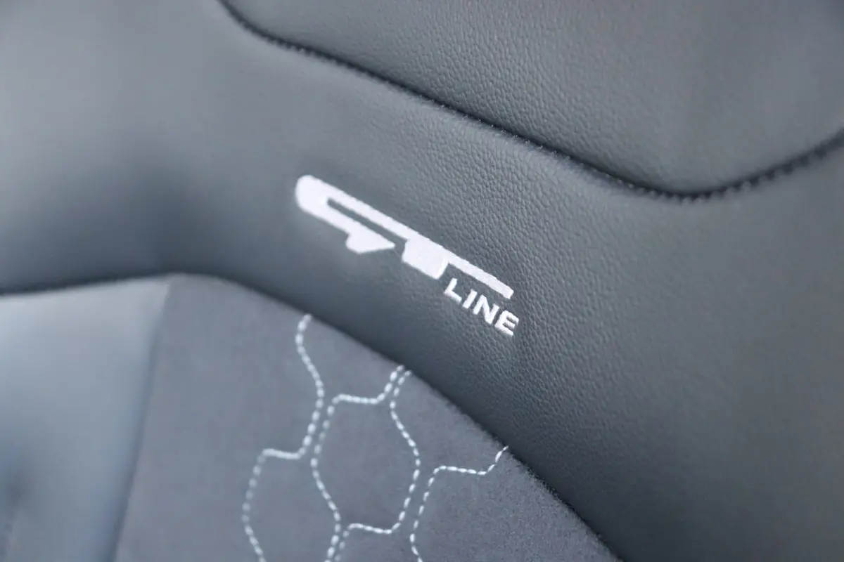 1.6 T-GDi Plug-in Hybrid AWD GT-Line automaat. Panoramadak, tray planken, zeer compleet.