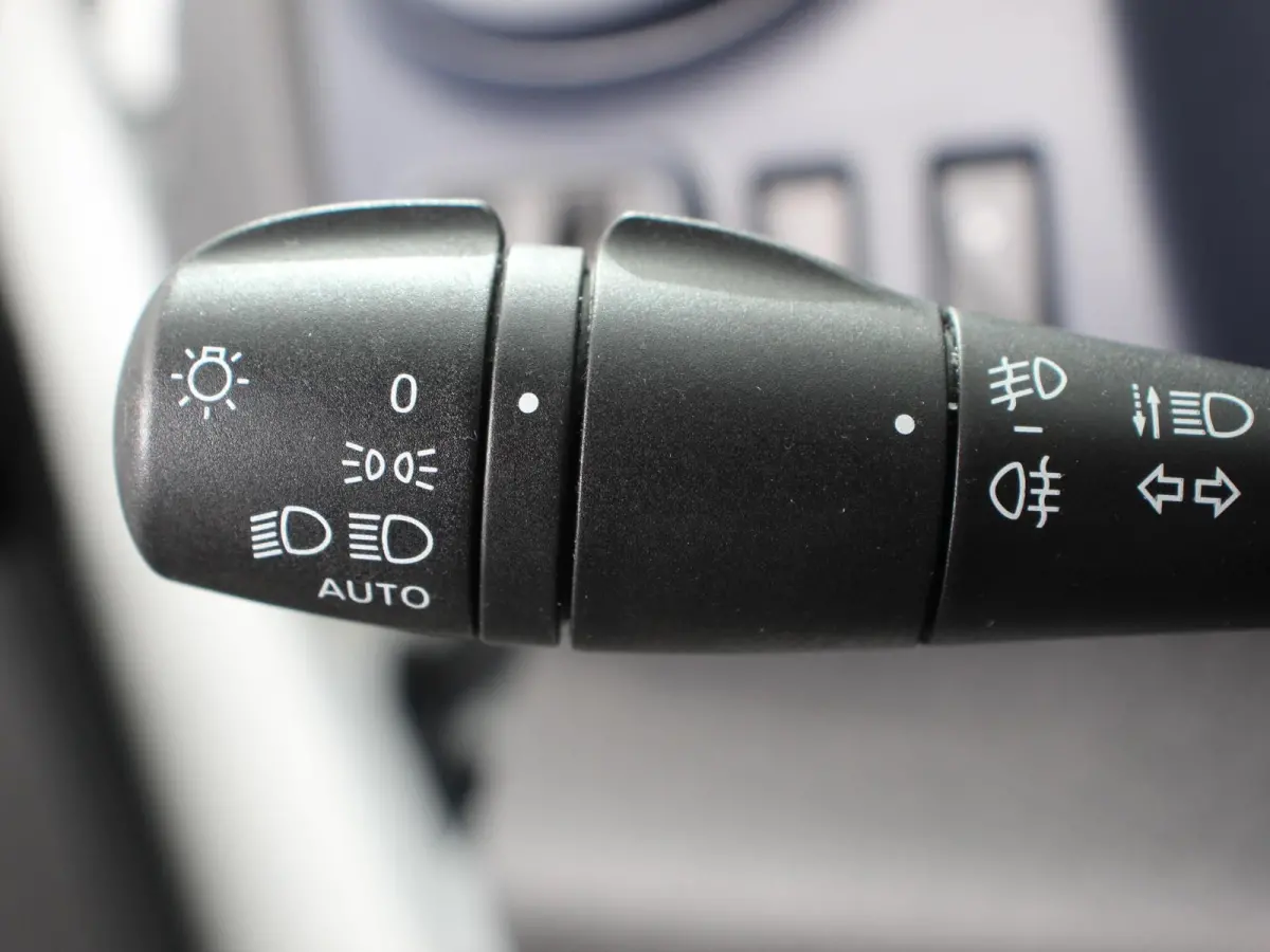 1.6 CDTI L2H1 8-Persoons PERSONENBUS Incl. BTW/Bpm Airco Bluetooth Lang 8-persoons